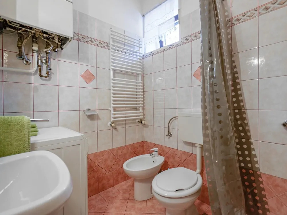 Neat Apartment on the Ground Floor Near Pula, With Shared Swimming Pool and Wifi