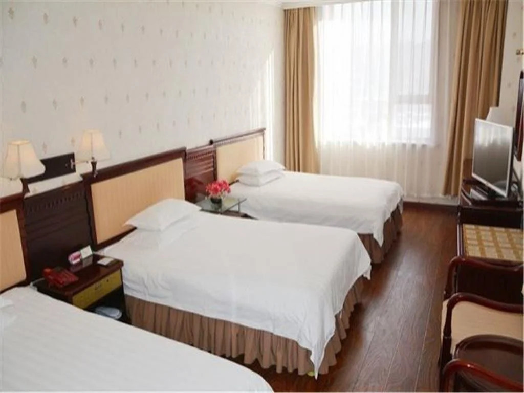 Huifeng Hotel