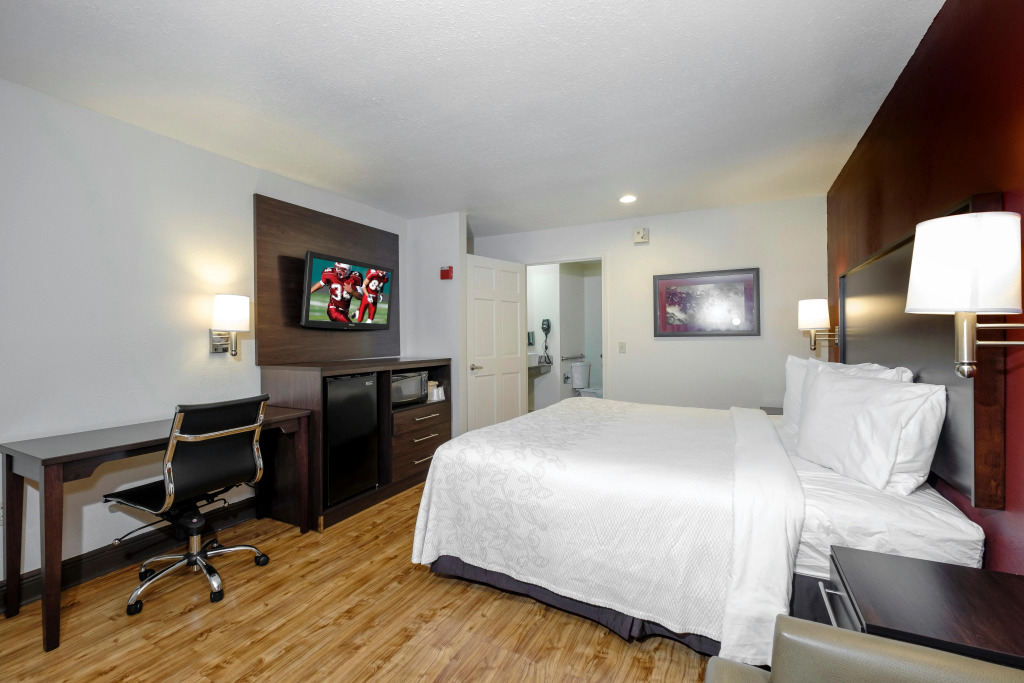 Red Roof Inn PLUS+ Hammond
