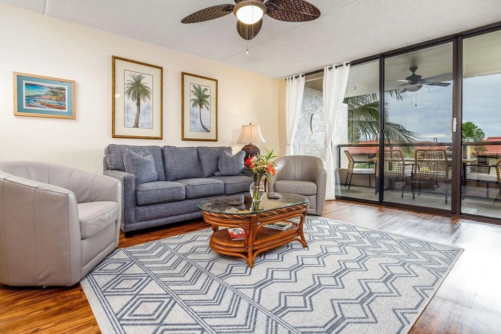Kona Pacific C618 Top fl Seaview With ac, Elevator