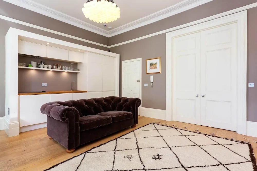 Notting Hill House