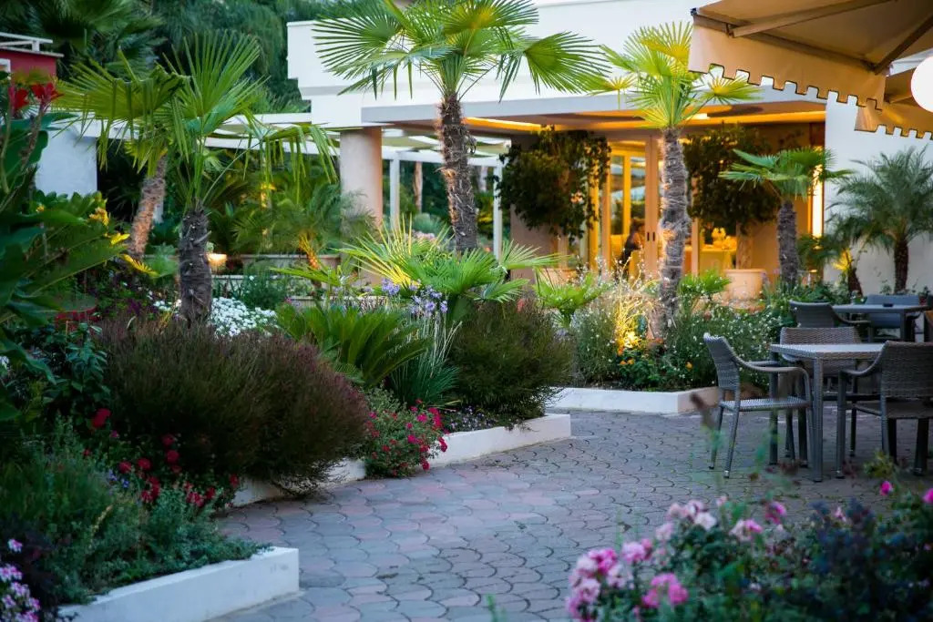 Hotel Ares