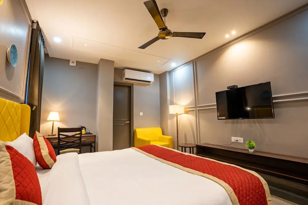 Lalit International By The Rameshwary