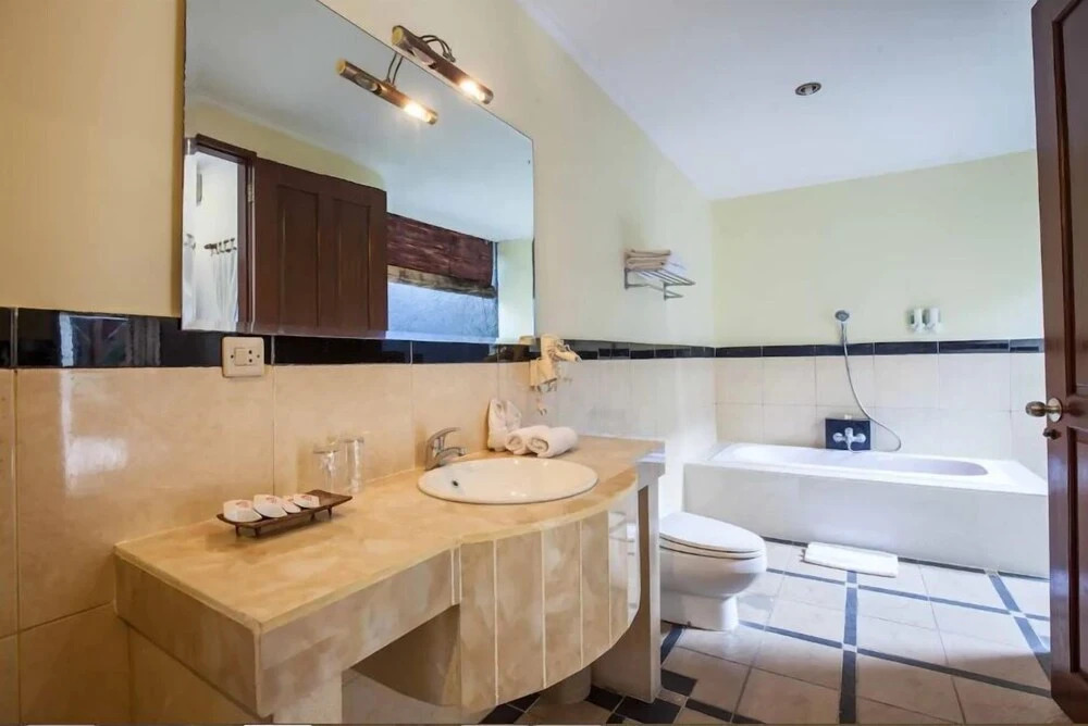PB - 7BR - V5 & V1 7BR Private Pool Villa, Walk to Seminyak Beach