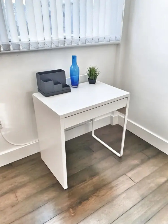 Urbane Spacious Executive Apartment