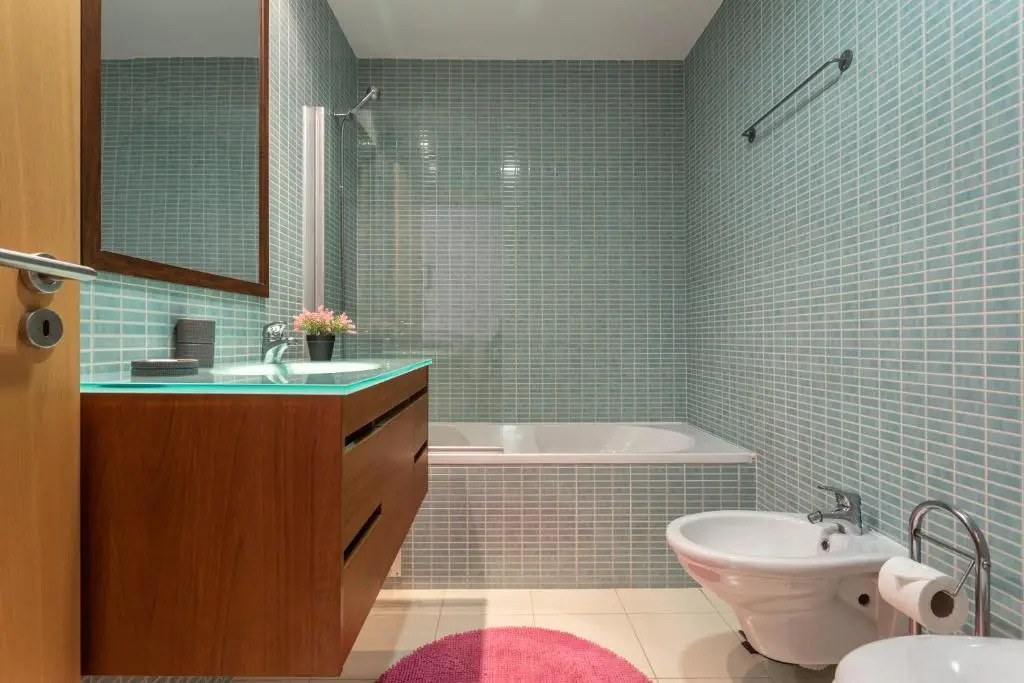 Privilege Apartment Ciboulette with Rooftop Pool, Village Marina - Olhão