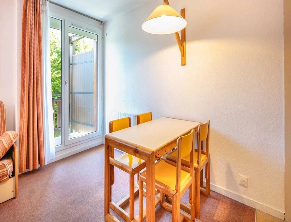 Mountain Apartment Near Village Centre