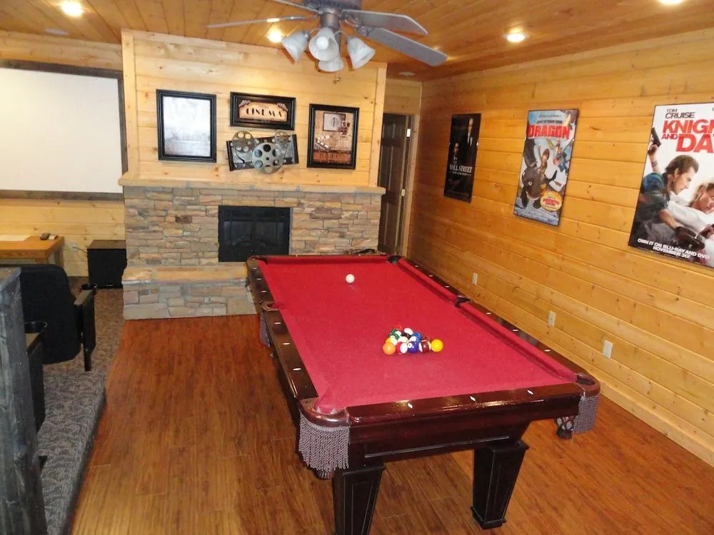 Smokies Edge by RedAwning