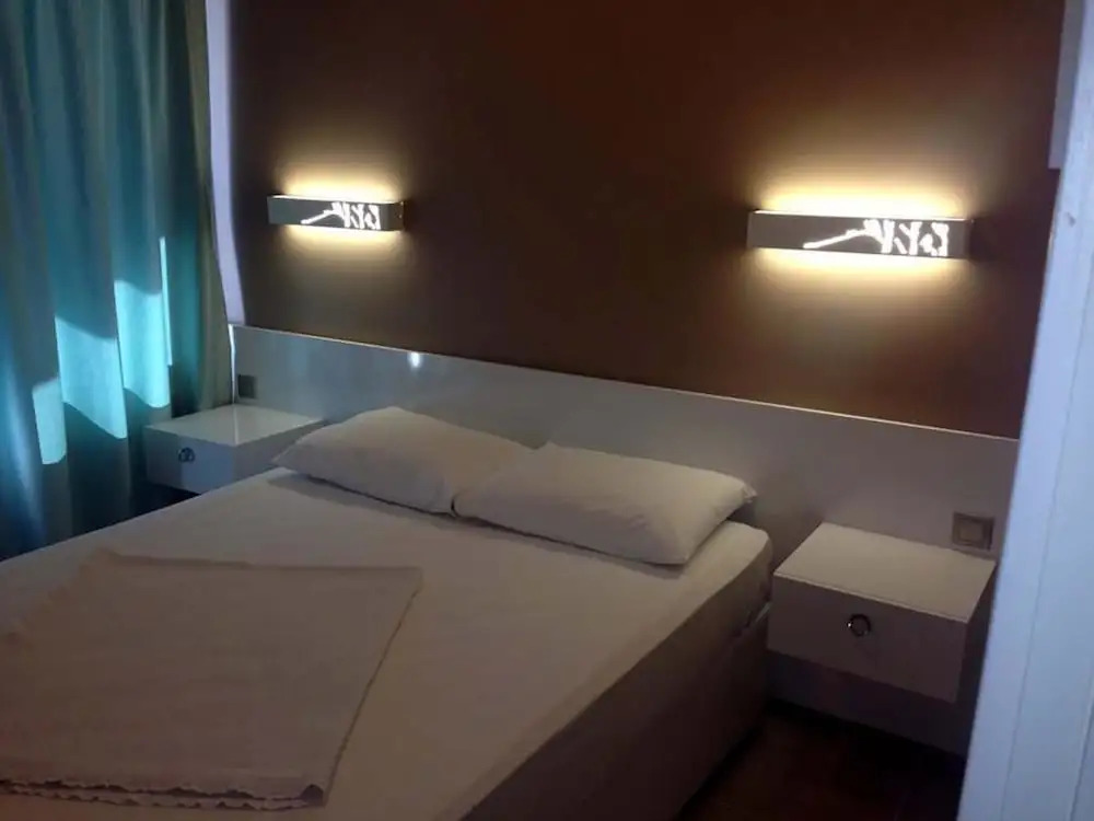 Dikili Sunset Club