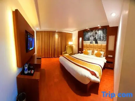 Hotel Royal Savoy Kashmir