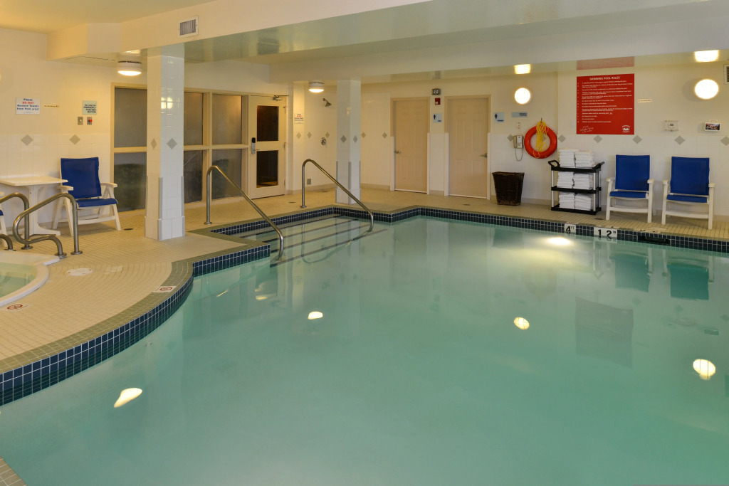 Holiday Inn Express Edmonton North by IHG