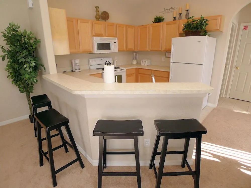 Fs54741 - High Grove - 4 Bed 2.5 Baths Villa