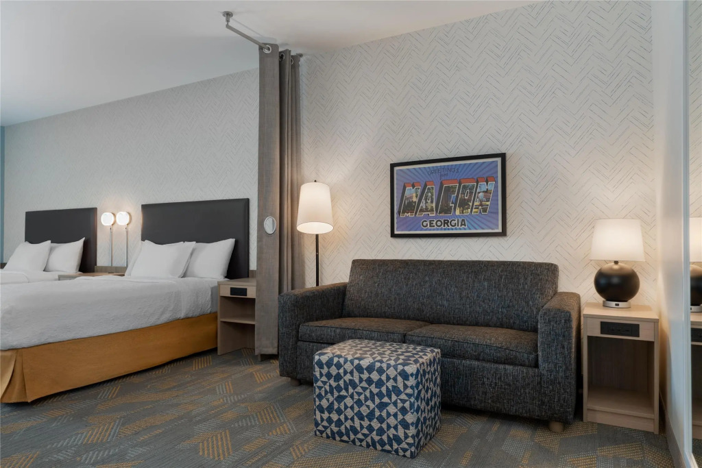 Home2 Suites By Hilton Macon I 475