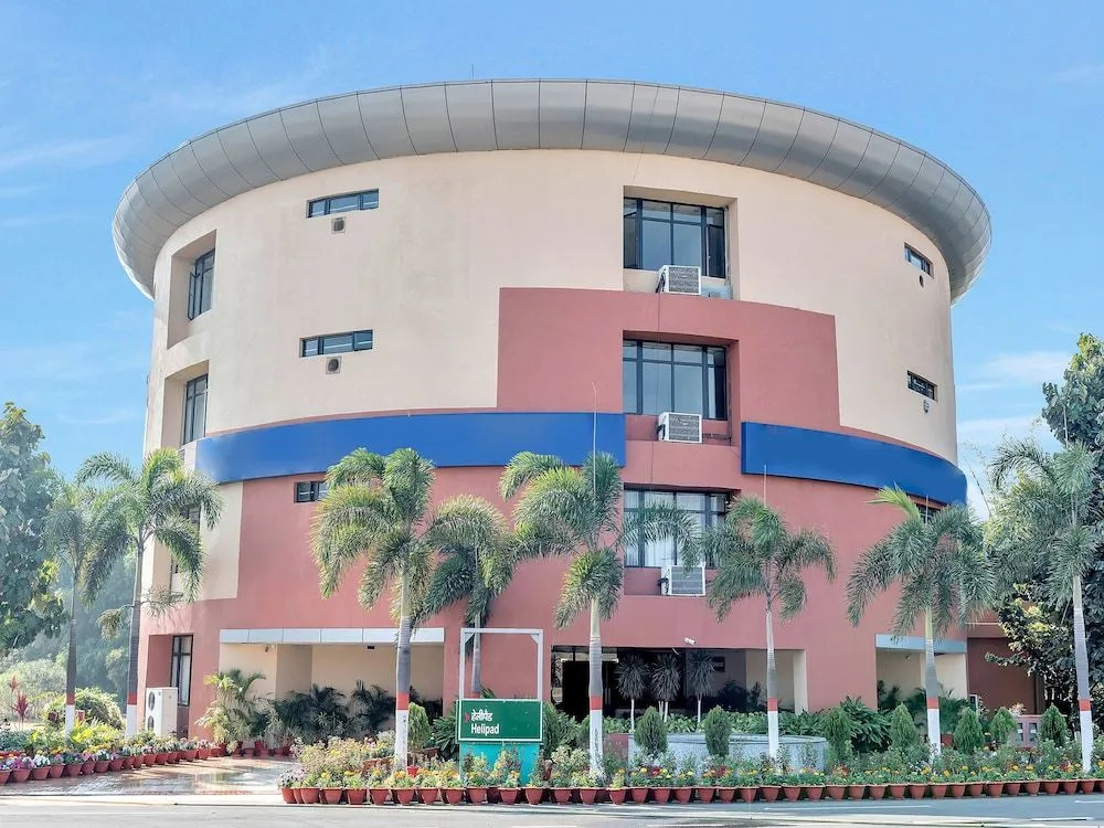 OYO 11614 Hotel VVIP Stays