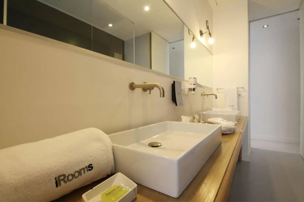 Wrooms Guest House