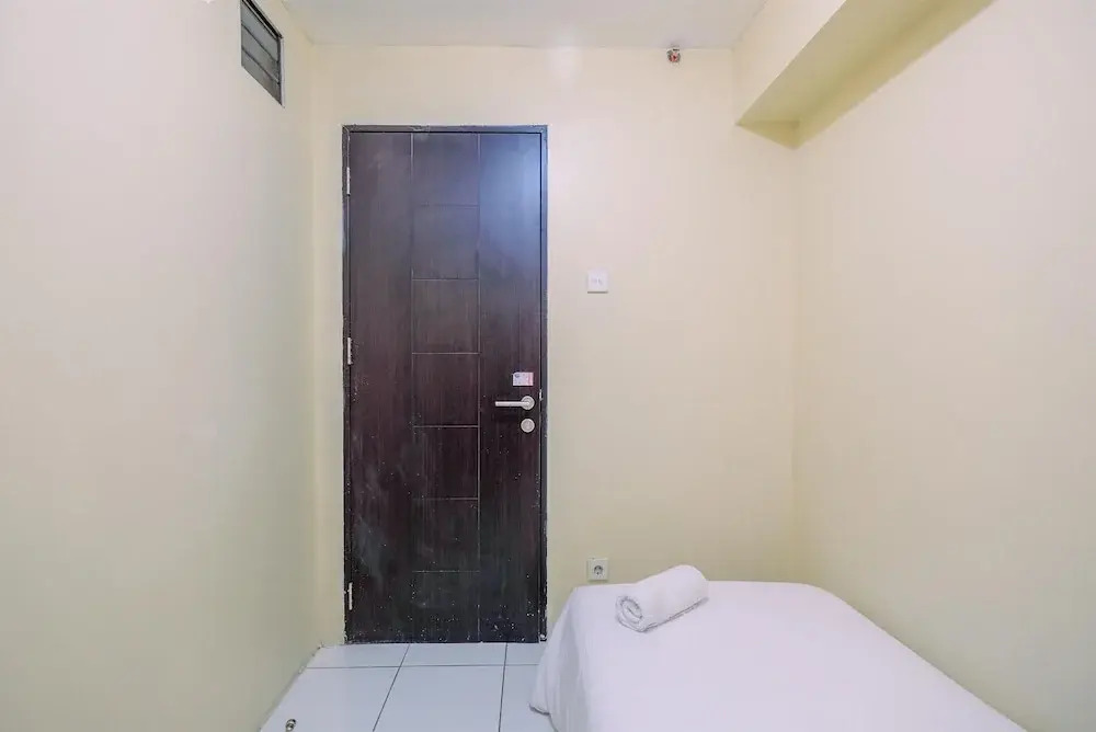 Fully Furnished with Comfortable Design 2Br at Kebagusan City Apartment