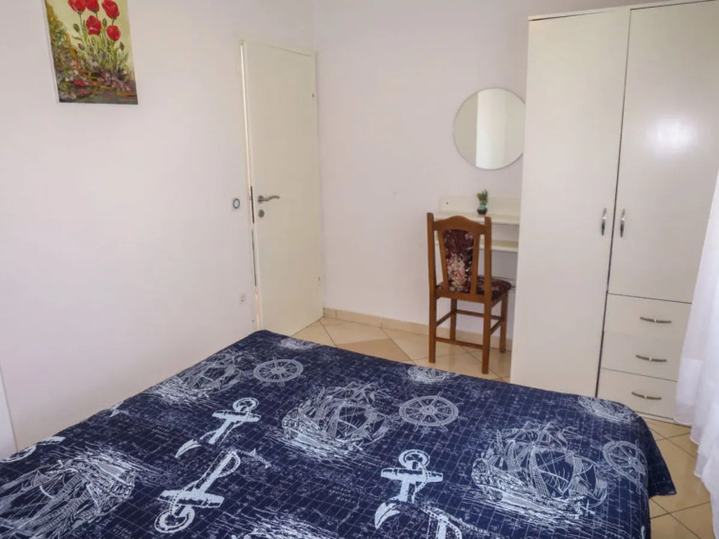 Apartment Yellow Maslenica