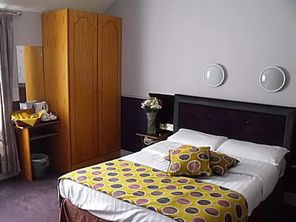 The Glen Guesthouse