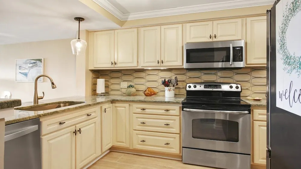 410 Captain's Walk - 2 Br villa by RedAwning