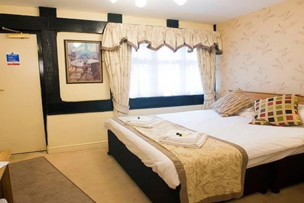 The Tudor House Hotel, Tewkesbury, Gloucestershire - The Coaching Inn Group
