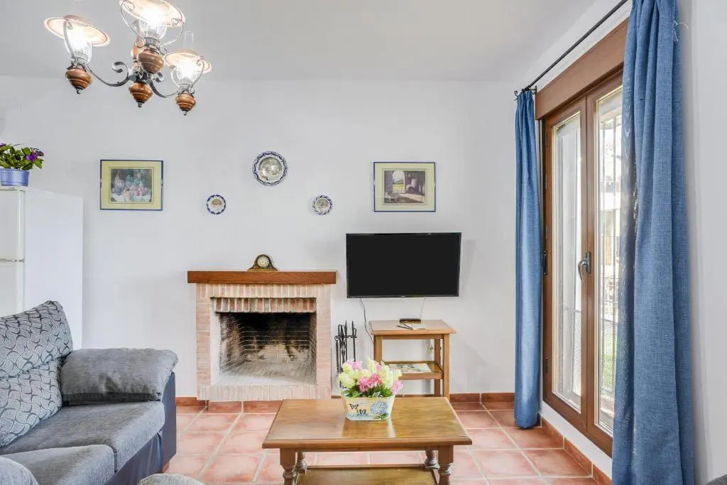 Casa Villanueva 2 - Sólo Familias