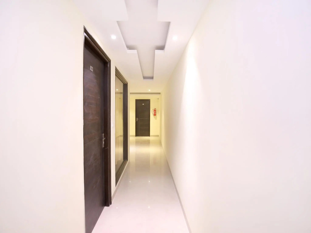 OYO 15486 Hotel New Diamond