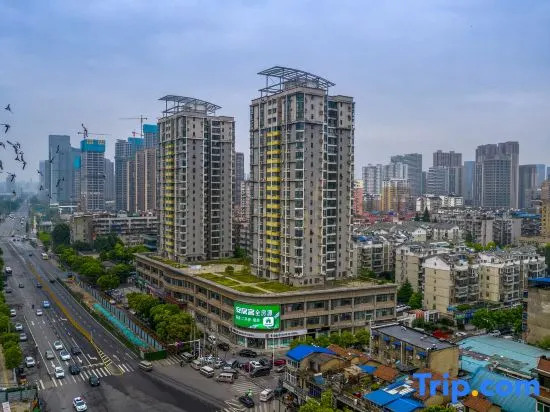 Vienna Hotel (Wuchang Jiangtan Xujiapeng Subway Station, Hubei University)