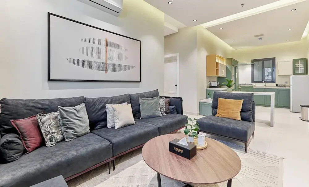 bnbmehomes-Aesthetic 3BR nr Airport-D4