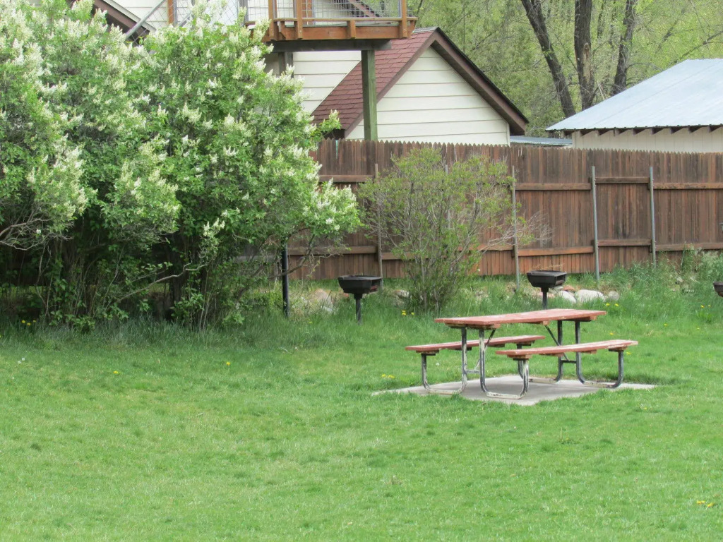 Red Mountain Inn