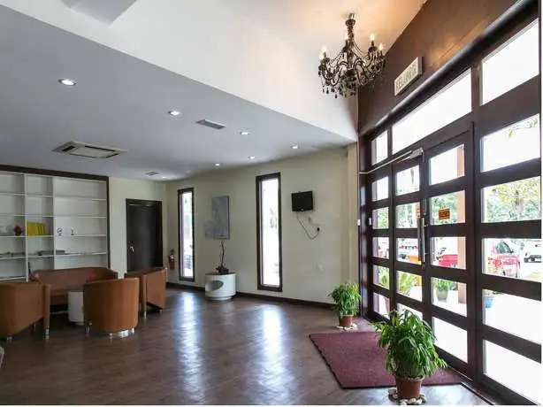 OYO Rooms Jalan Airport CIty