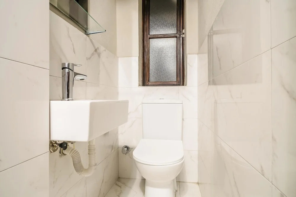 Convenient Flat w Garden 10 min to Galataport