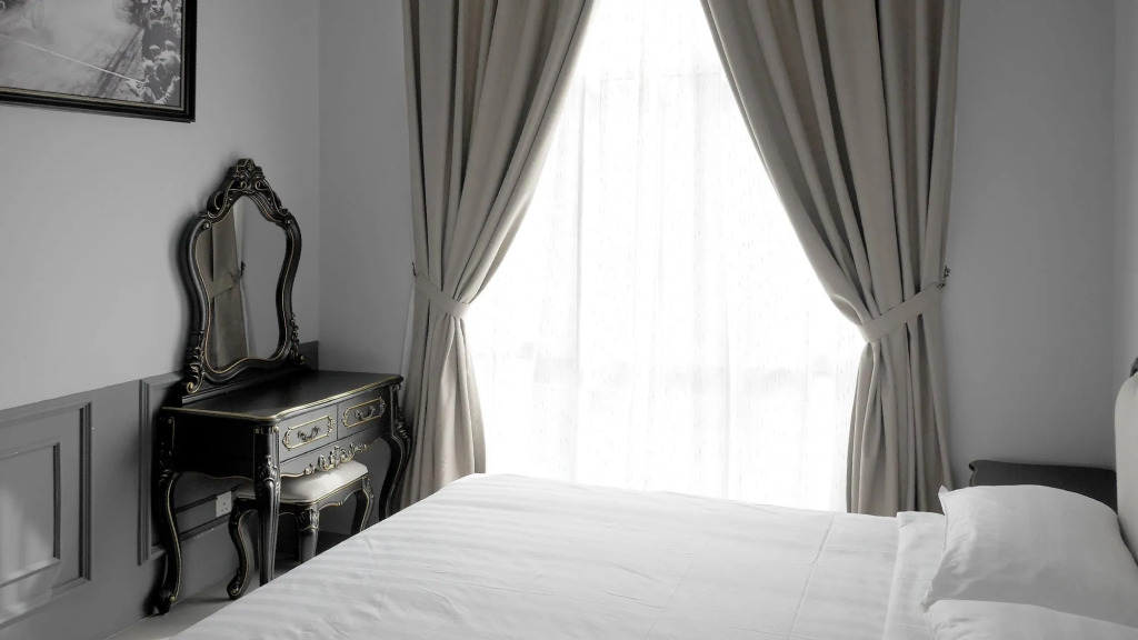 Zetter Suites @ Cameron
