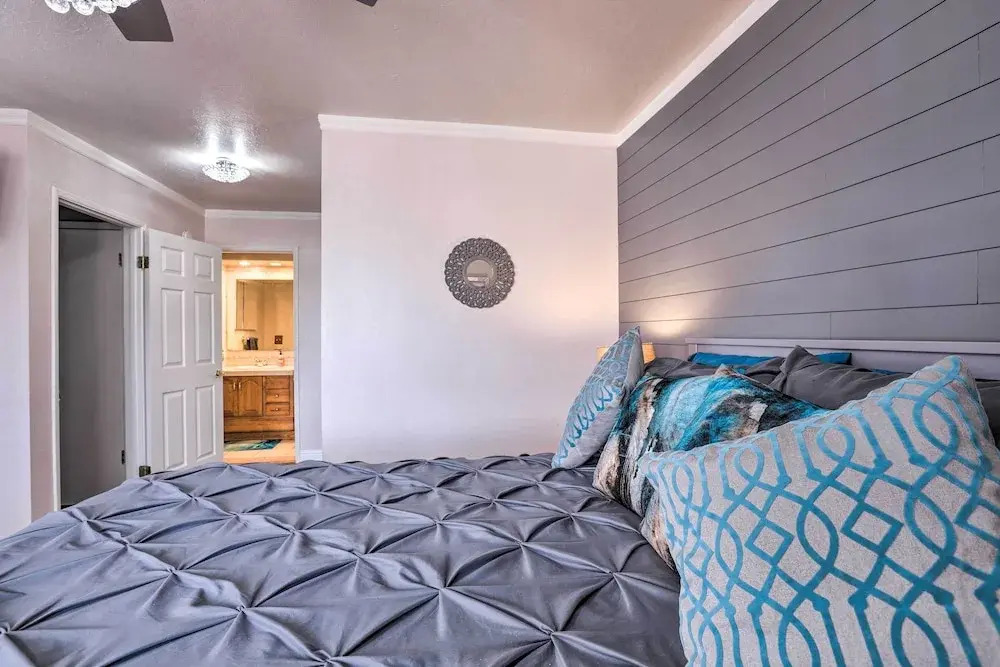 Pismo Beach Condo < Walk to Beach & Wineries!