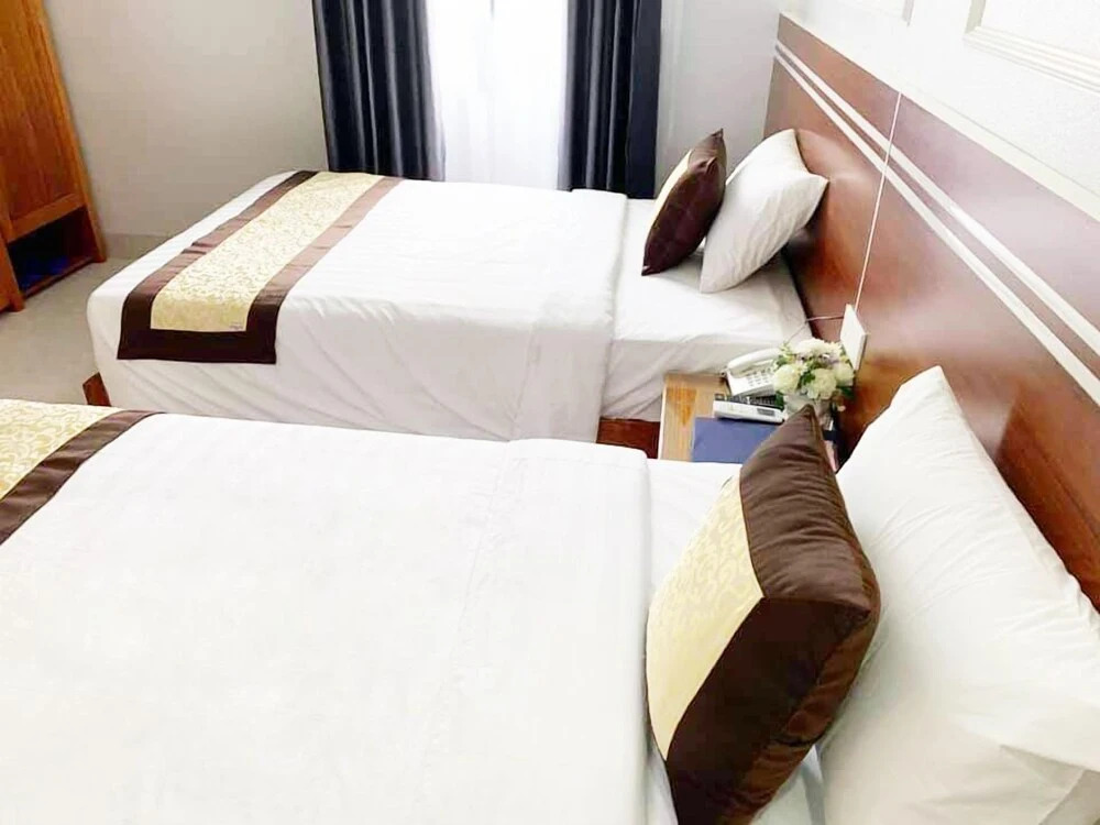 Emerald Hotel Hạ Long