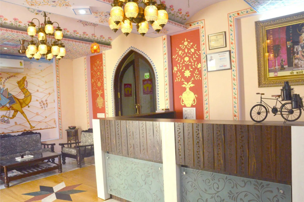 The TT Palace