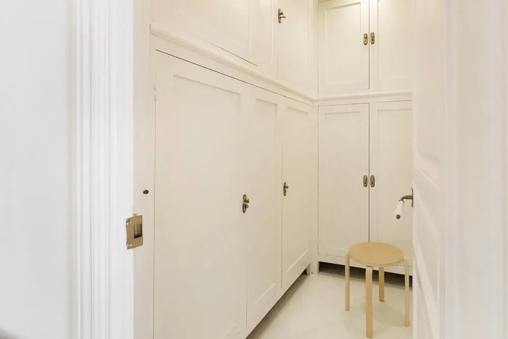 Amazing 3bdr W/balcony in Lesseps