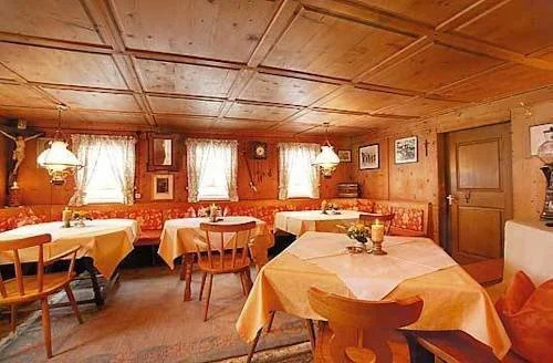 Sandbur Das Walserhaus