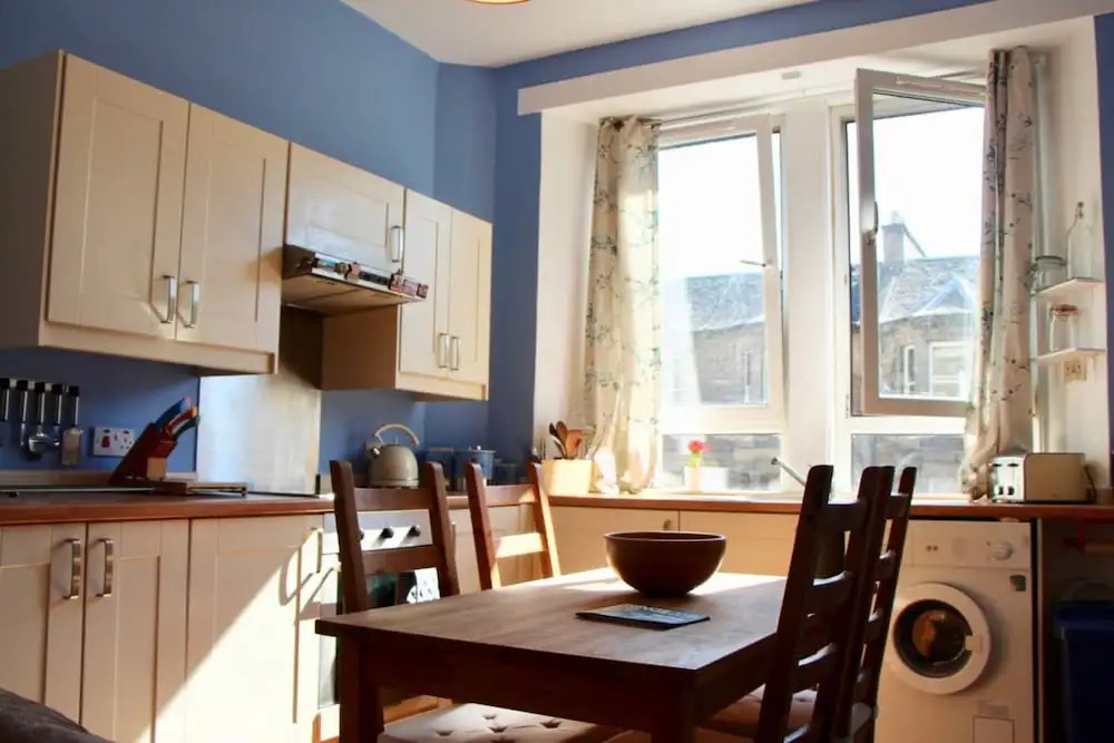 Central Edinburgh 1 Bedroom Flat