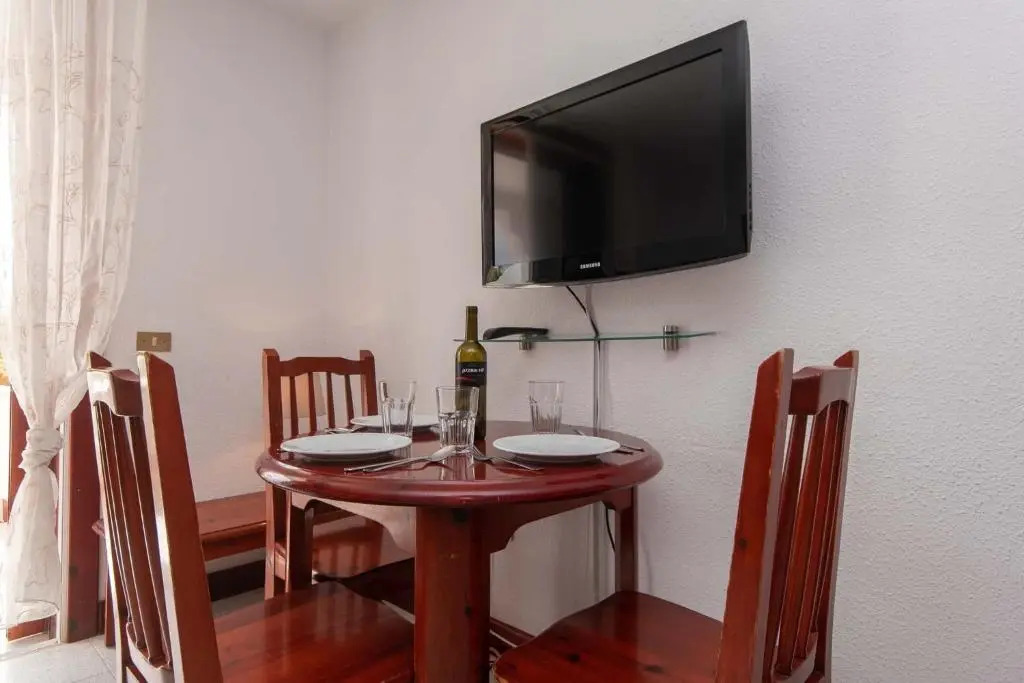 Parque Santiago IV 70 - Studio with sea and pool view