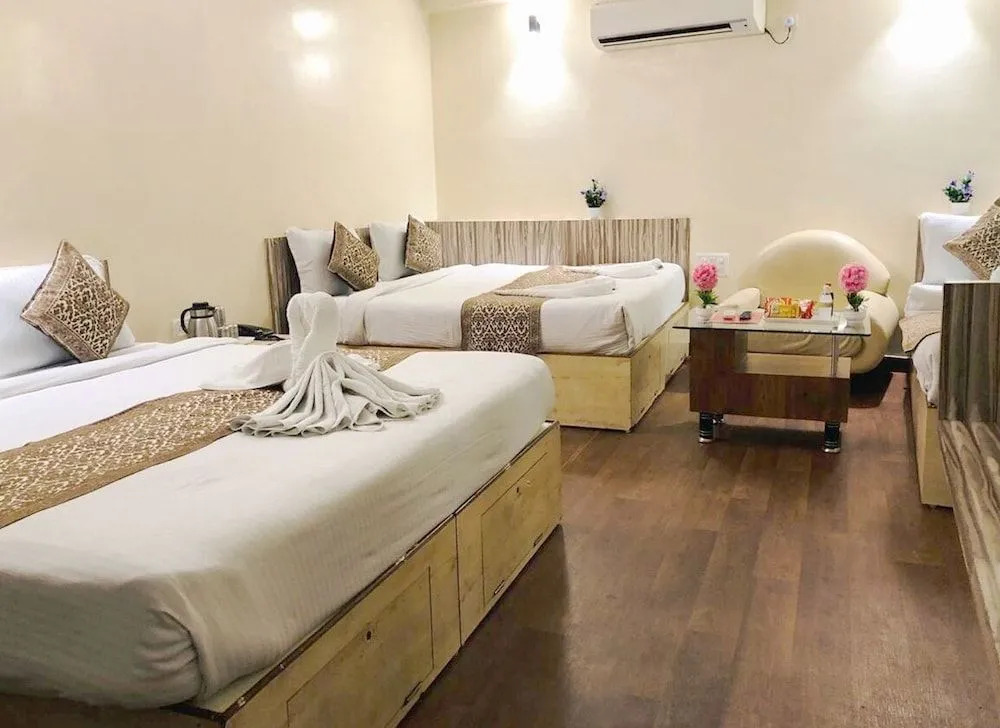 Hotel Satyug Inn