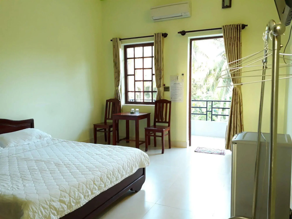 Cat Tien Guesthouse