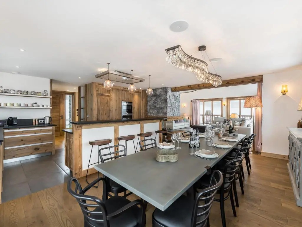 Chalet de luxe avec sauna à Courchevel - FR-1-563-89