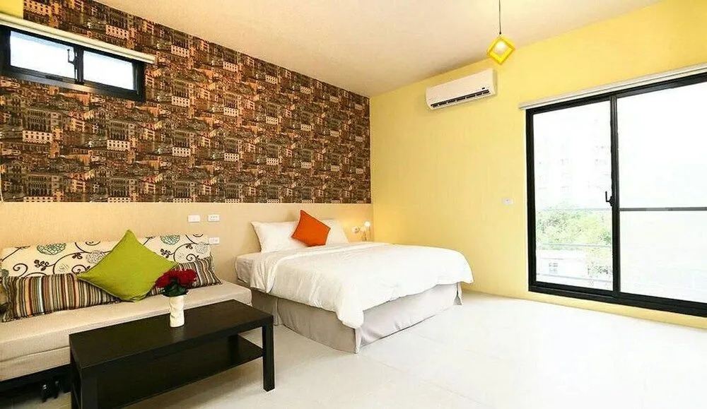 Happiness 210 B&B
