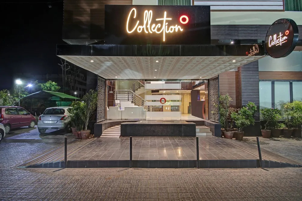 Collection O 135 Hotel Broadway