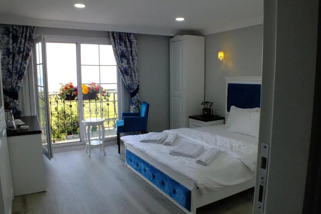 Sahi̇l Buti̇k Otel