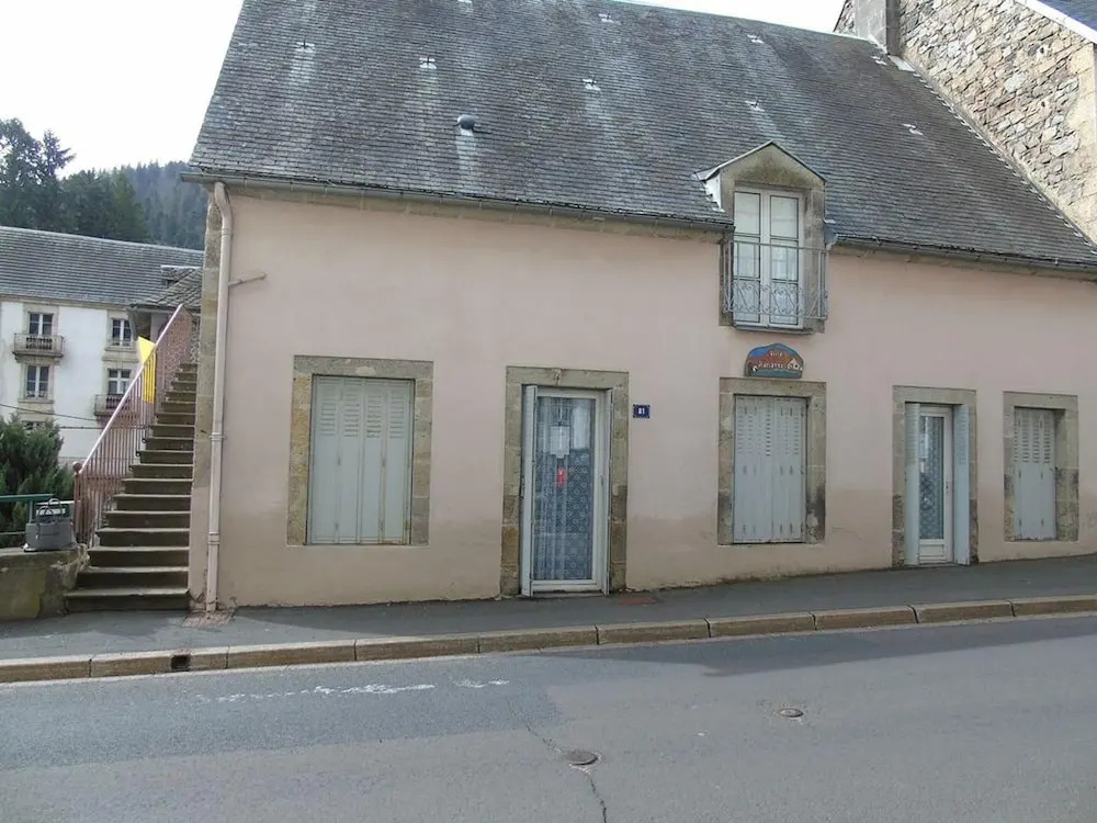 Apartment With One Bedroom In La Bourboule With Wifi 9 Km From The Slopes