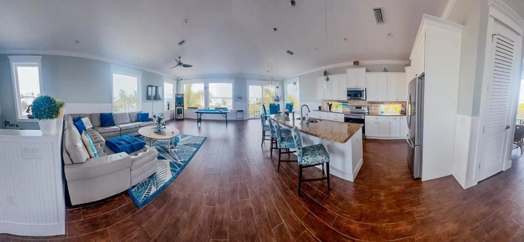 LUXURY VACATION HOME! ADD A GOLF CART