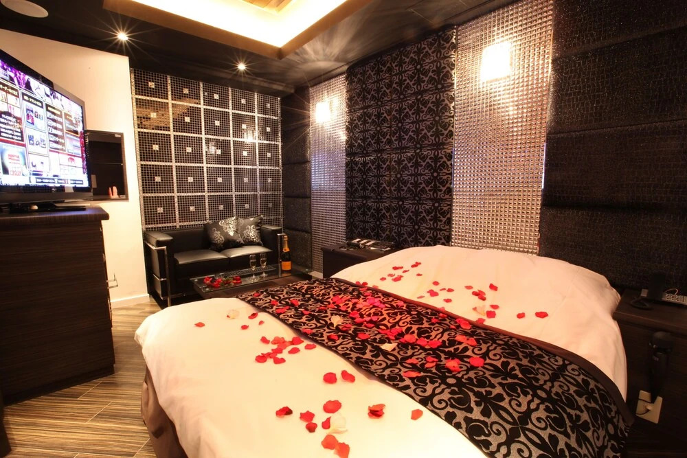 Lusso Croce Urban Resort