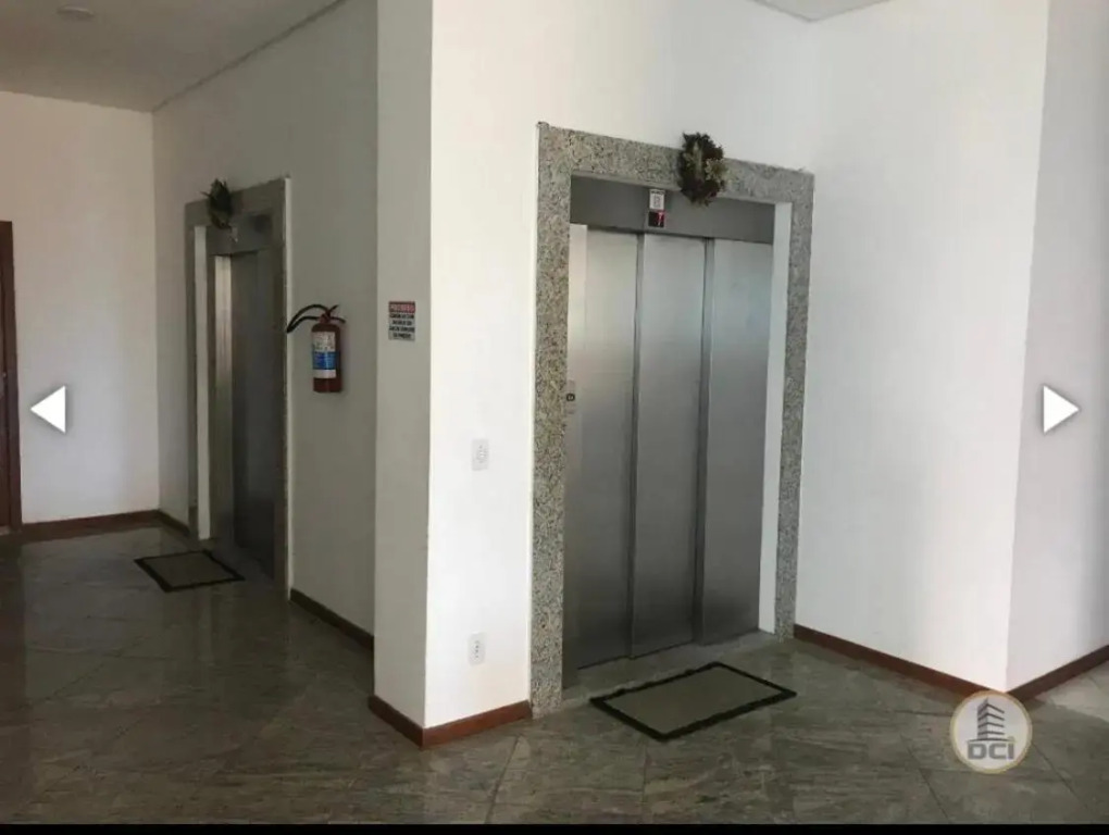 Apartamento peracanga com vista para o mar