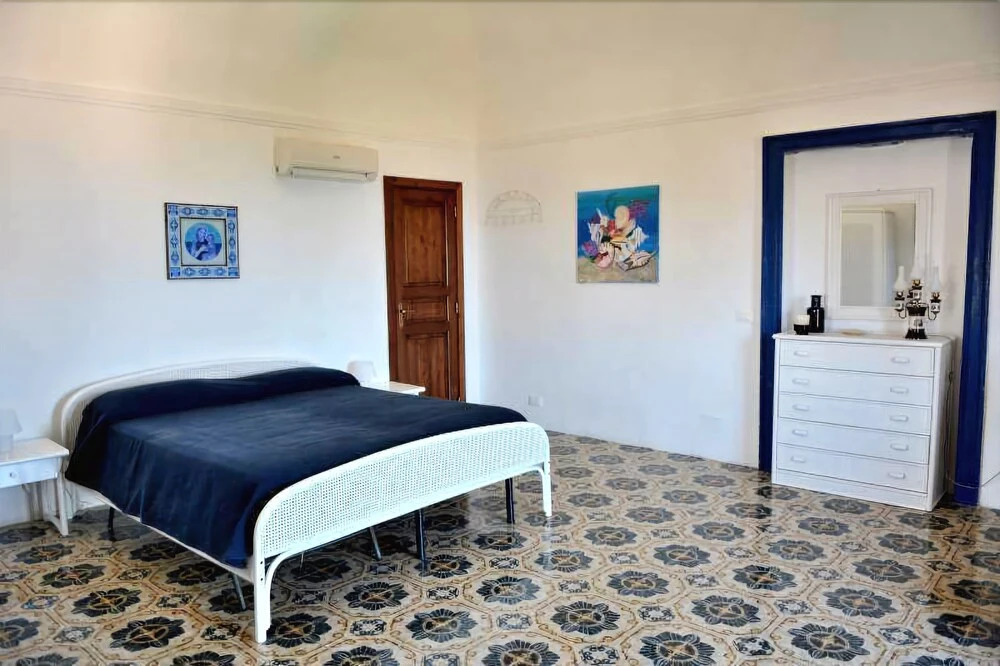 La Villa Rossa